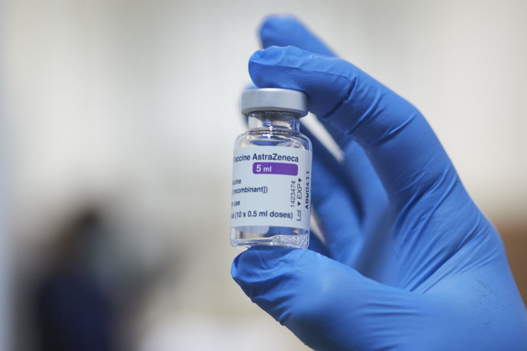 Vial de la vacuna de AstraZeneca. Vial de la vacuna de AstraZeneca.