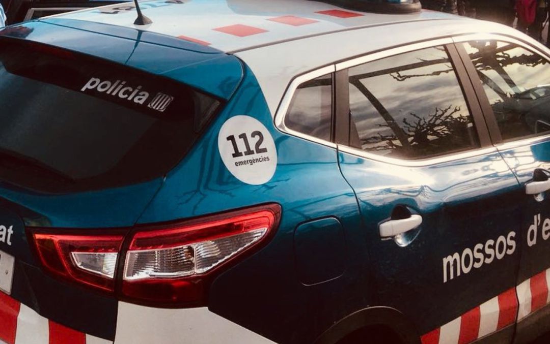 Un coche de los Mossos d'Esquadra Un coche de los Mossos d'Esquadra