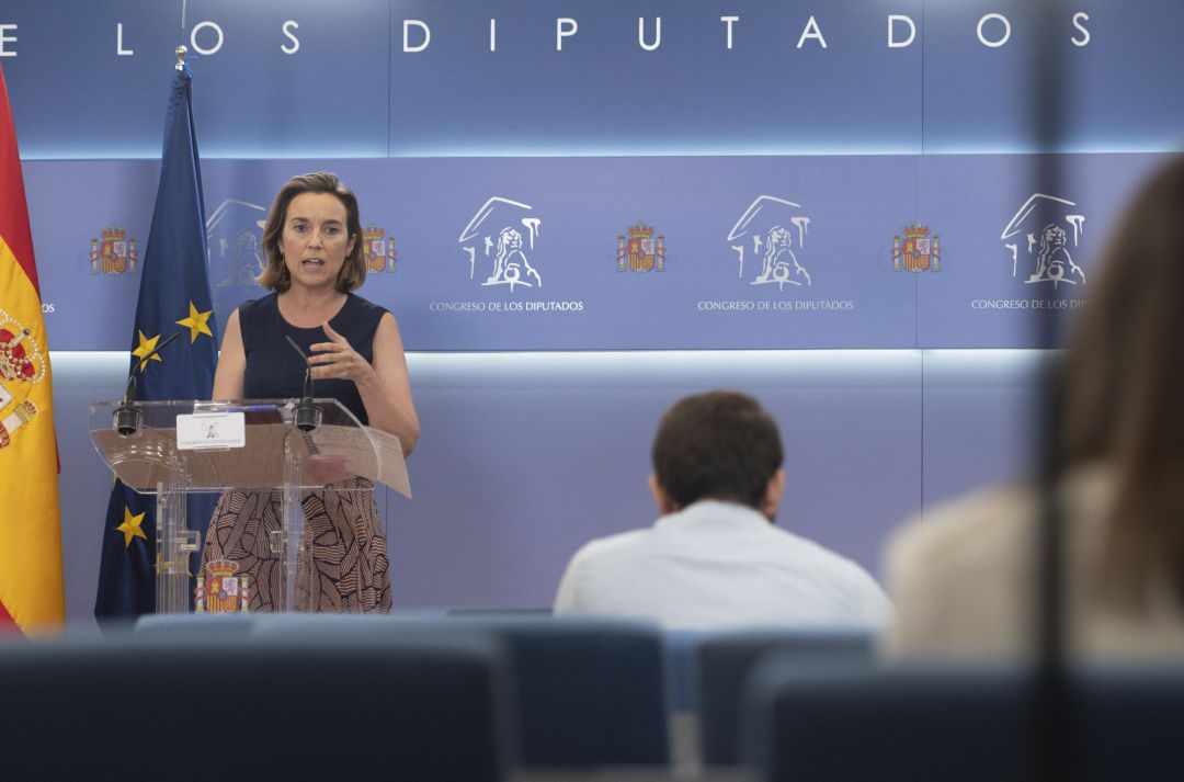 La portavoz del PP en el Congreso de los Diputados, Cuca Gamarra, interviene en una rueda de prensa La portavoz del PP en el Congreso de los Diputados, Cuca Gamarra, interviene en una rueda de prensa