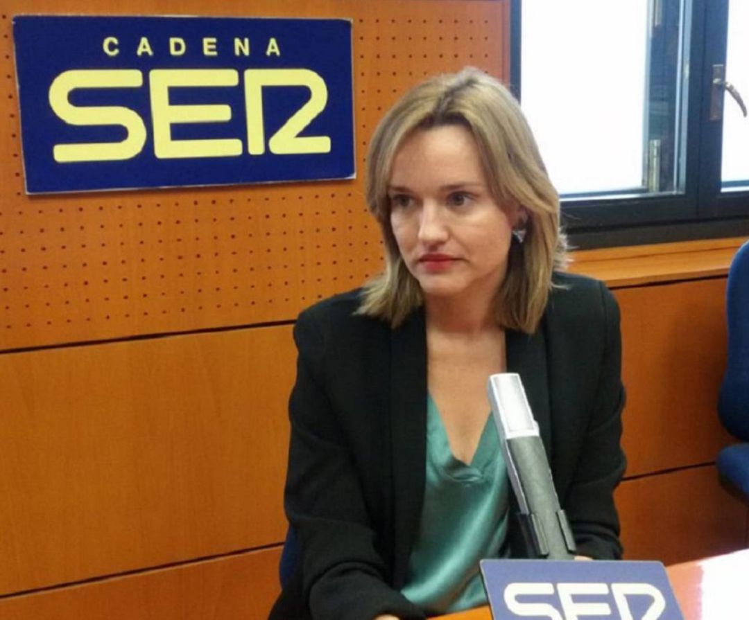 Pilar Alegría, en una entrevista en Radio Zaragoza Pilar Alegría, en una entrevista en Radio Zaragoza