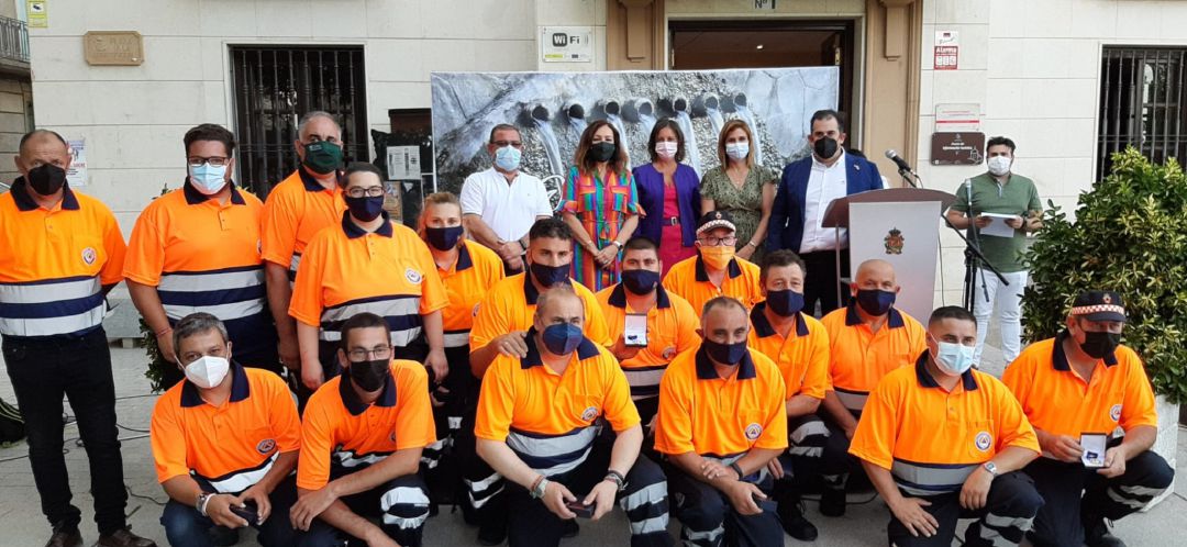 Reconocimiento al grupo de Protección Civil de Cabra del Santo Cristo Reconocimiento al grupo de Protección Civil de Cabra del Santo Cristo