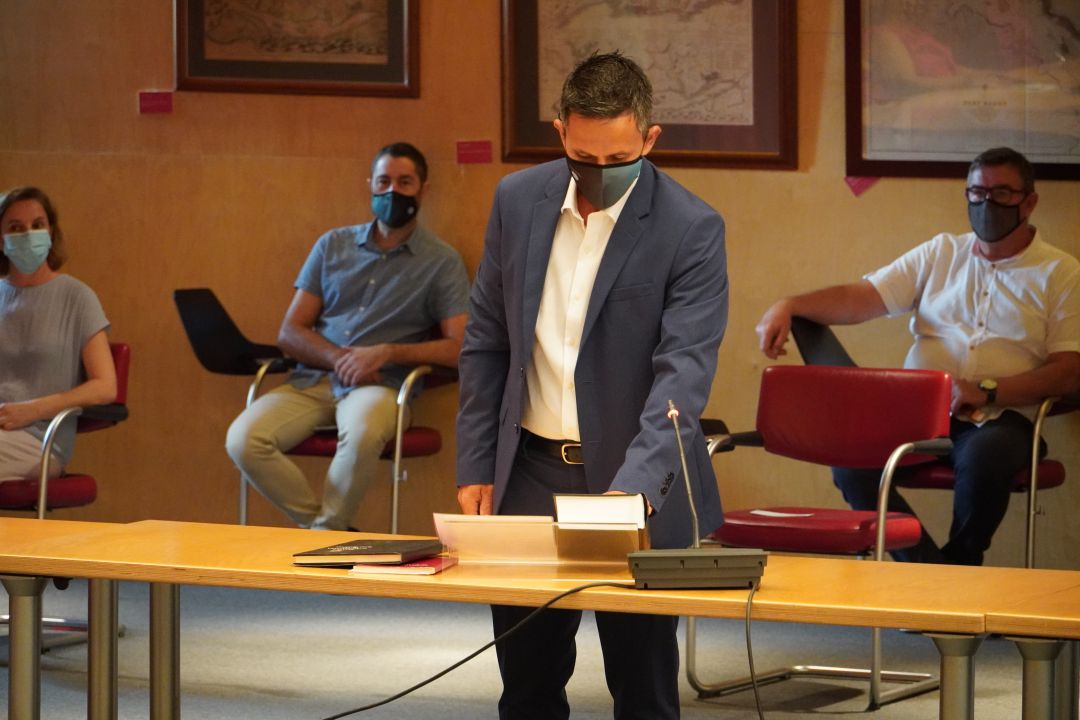 Josep Juaneda promet el seu càrrec com a conseller de l'executiu insular Josep Juaneda promet el seu càrrec com a conseller de l'executiu insular