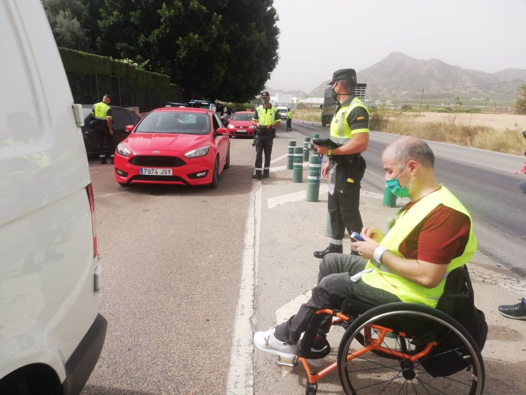 La DGT y la Agrupación de Tráfico de la Guardia Civil desarrollan una campaña especial de vigilancia y control La DGT y la Agrupación de Tráfico de la Guardia Civil desarrollan una campaña especial de vigilancia y control