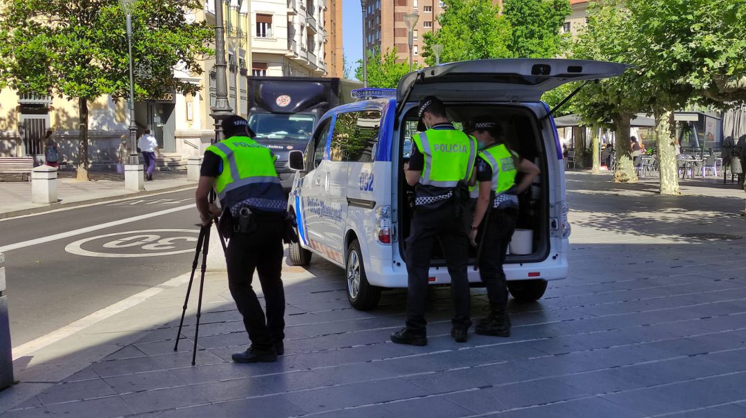 La Policía Municipal probando el nuevo sistema automático La Policía Municipal probando el nuevo sistema automático