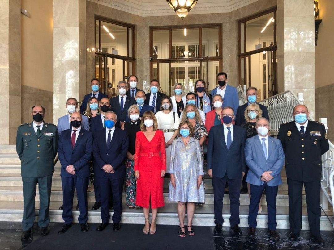 Aragón arropa a la nueva ministra Aragón arropa a la nueva ministra