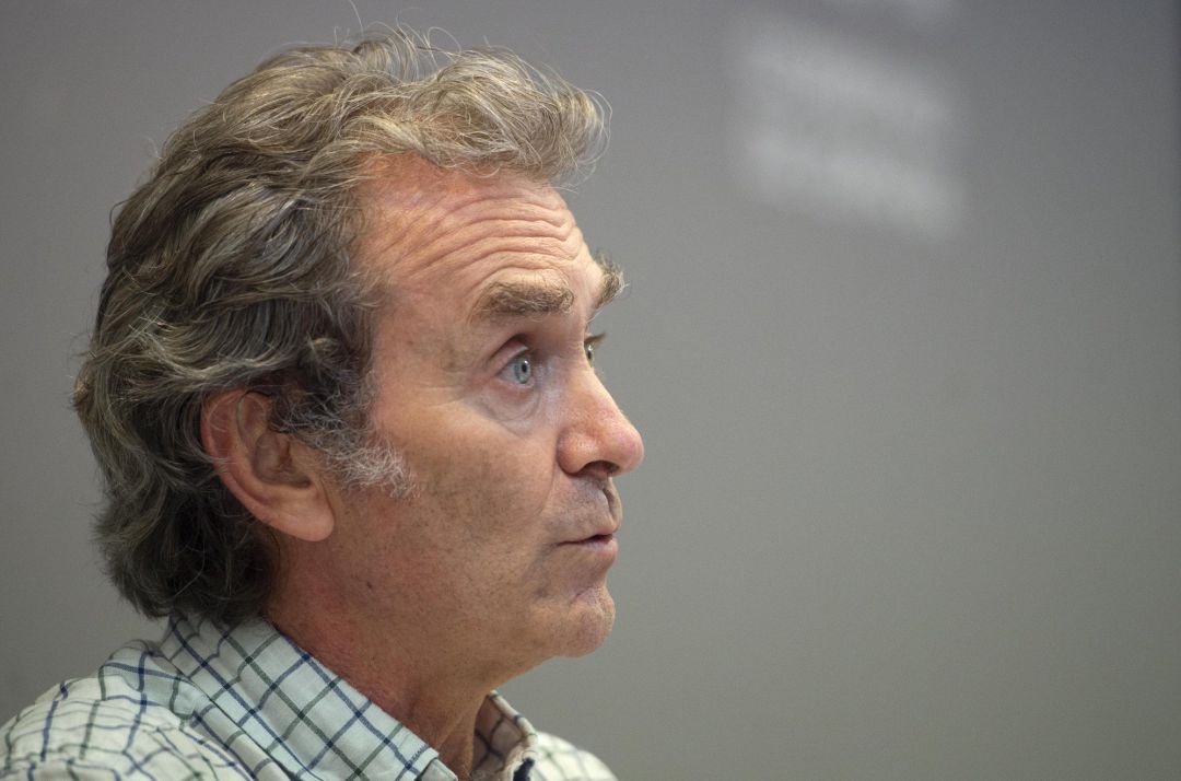 El director del Centro de Coordinación de Alertas y Emergencias Sanitarias, Fernando Simón, durante una rueda de prensa. El director del Centro de Coordinación de Alertas y Emergencias Sanitarias, Fernando Simón, durante una rueda de prensa.