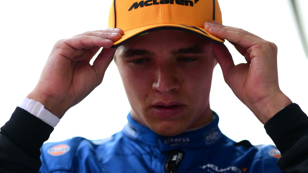 Lando Norris con el mono de McLaren Lando Norris con el mono de McLaren