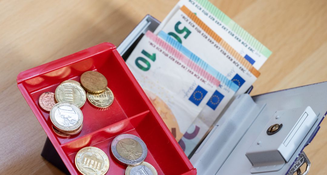 Bizkaia recauda un 20 % más hasta junio con una subida del 54 % en Sociedades Bizkaia recauda un 20 % más hasta junio con una subida del 54 % en Sociedades
