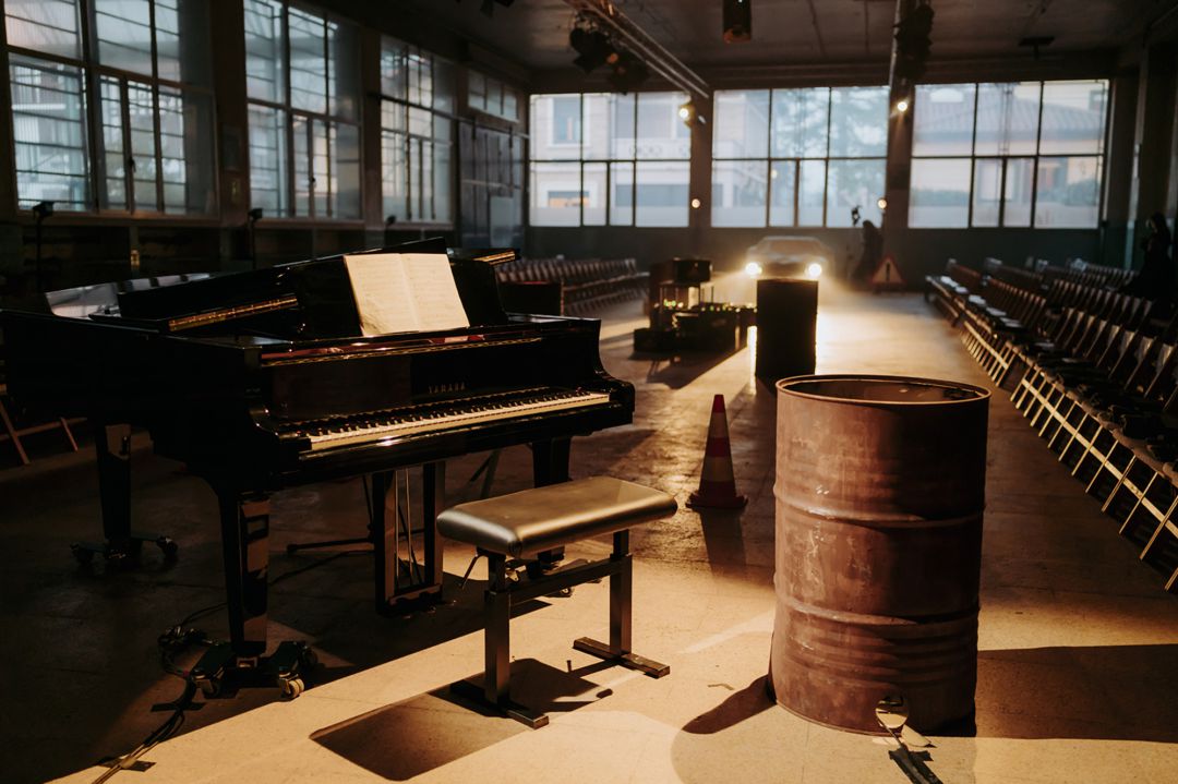 La Bohème de Puccini en versión garage. La Bohème de Puccini en versión garage.