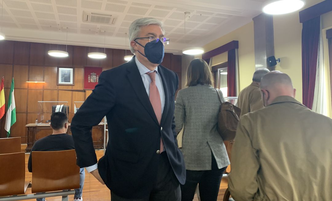 El exalcalde José Enrique Fernández de Moya, durante una de las sesiones del juicio. El exalcalde José Enrique Fernández de Moya, durante una de las sesiones del juicio.