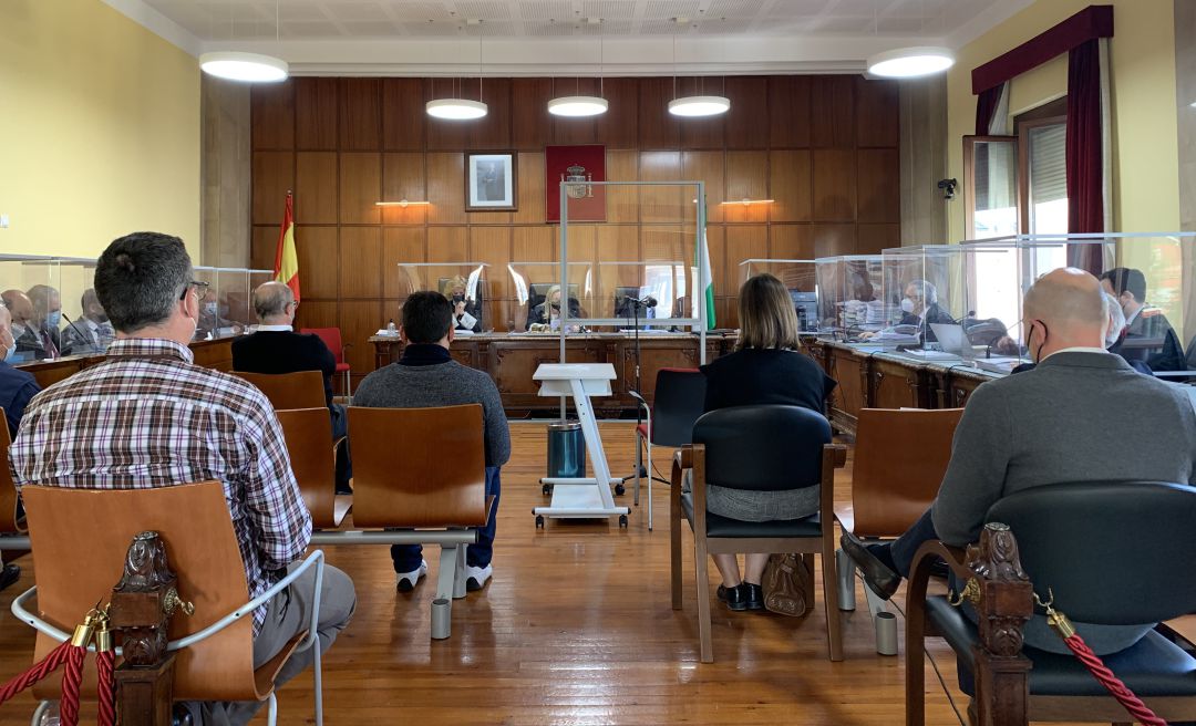 Varios de los acusados durante una de las jornadas del juicio por el Caso Matinsreg. Varios de los acusados durante una de las jornadas del juicio por el Caso Matinsreg.