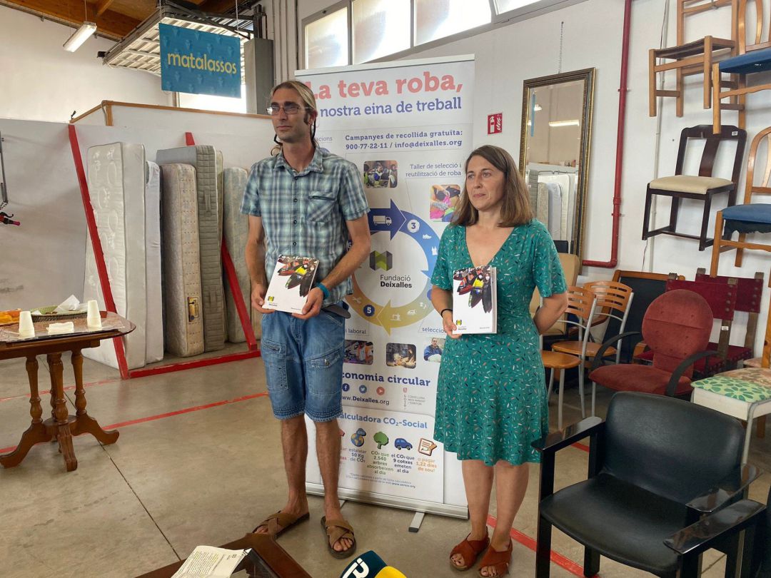 15-07-2021 Presentación de la Memoria de Actividades 2020 de la Fundación Deixalles.
SOCIEDAD ESPAÑA EUROPA ISLAS BALEARES AUTONOMÍAS
15-07-2021 Presentación de la Memoria de Actividades 2020 de la Fundación Deixalles.
SOCIEDAD ESPAÑA EUROPA ISLAS BALEARES AUTONOMÍAS