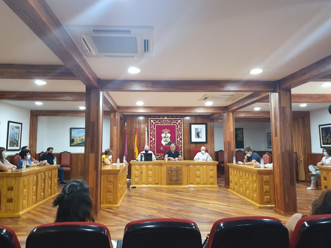 Pleno extraordinario urgente con motivo de tres modificaciones prespuestarias Pleno extraordinario urgente con motivo de tres modificaciones prespuestarias