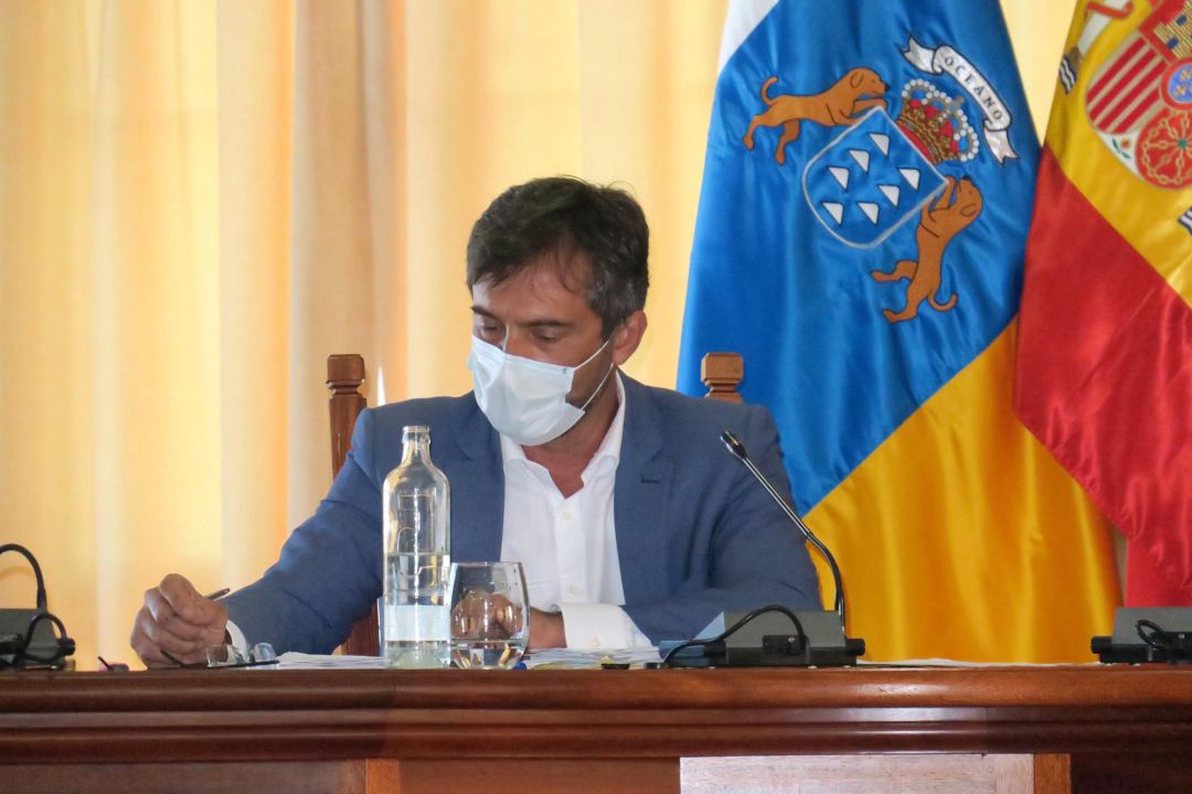 Portavoz adjunto de CC-PNC en el Cabildo de Lanzarote. Portavoz adjunto de CC-PNC en el Cabildo de Lanzarote.