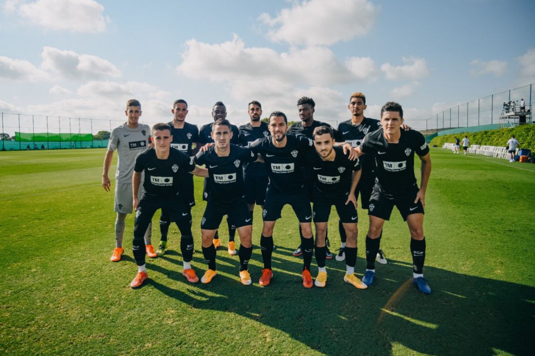 El primer once del Elche en la pretemporada El primer once del Elche en la pretemporada