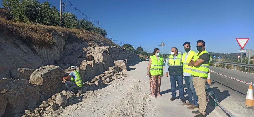 Visita a las obras que se están llevando a cabo en el carril bici de Alcalá la Real. Visita a las obras que se están llevando a cabo en el carril bici de Alcalá la Real.