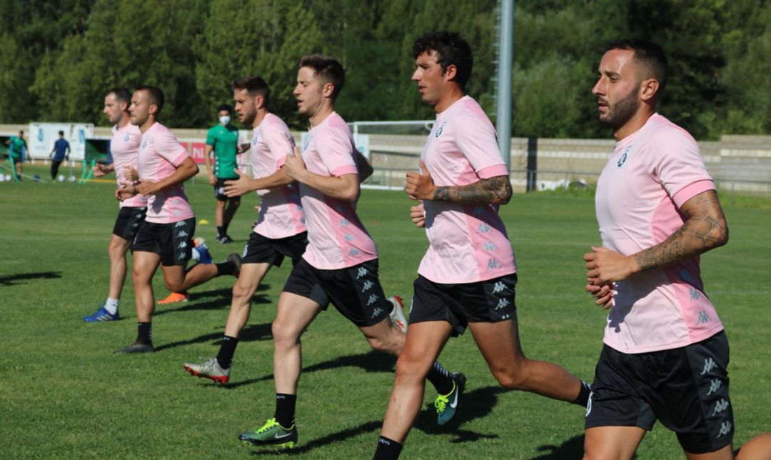 Los jugadores de la Cultural aumentarán la carga de trabajo esta semana Los jugadores de la Cultural aumentarán la carga de trabajo esta semana