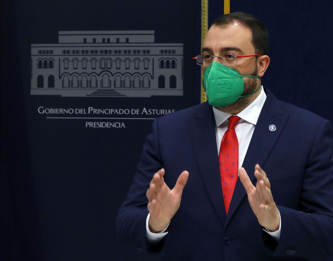 Adrián Barbón durante su comparecencia de prensa para evaluar sus primeros 2 años de mandato Adrián Barbón durante su comparecencia de prensa para evaluar sus primeros 2 años de mandato
