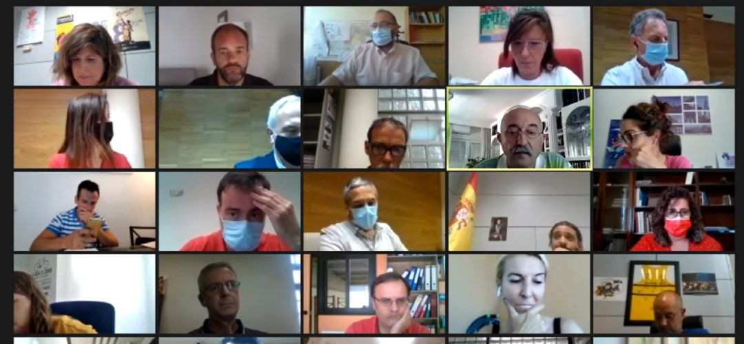 El edil de Vox Getafe, interviniendo en el Pleno municipal por videollamda El edil de Vox Getafe, interviniendo en el Pleno municipal por videollamda