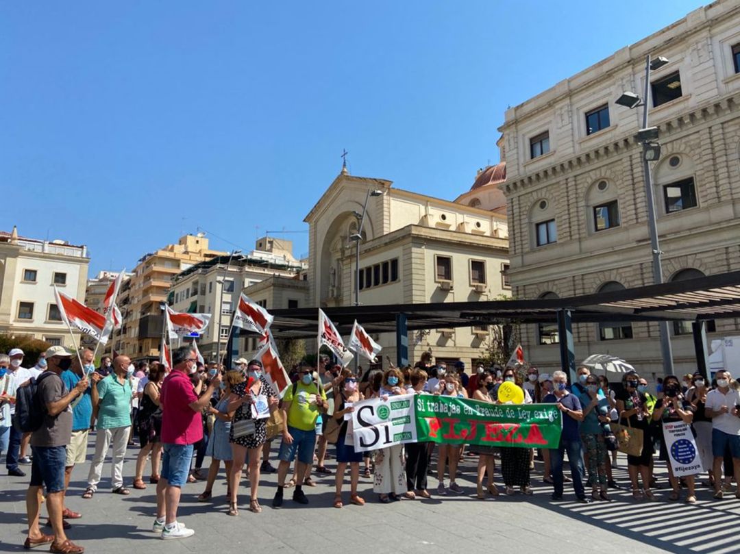 Concentración este miércoles de trabajadores interinos ante la Subdelegación de Gobierno de Alicante Concentración este miércoles de trabajadores interinos ante la Subdelegación de Gobierno de Alicante