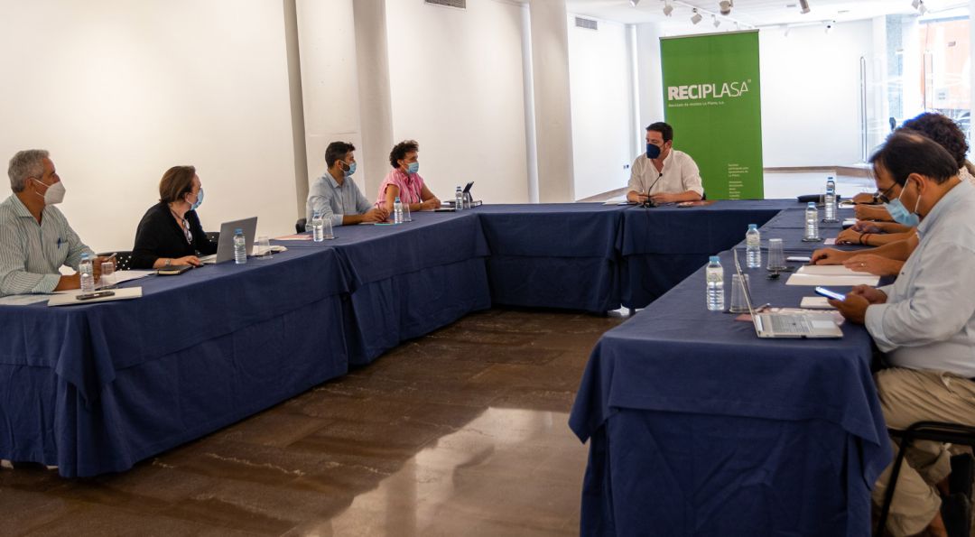 Imagen de la reunión del Consejo de la empresa pública. Imagen de la reunión del Consejo de la empresa pública.