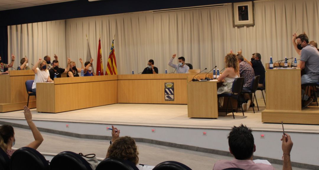 Imagen del pleno de l'Alcora. Imagen del pleno de l'Alcora.