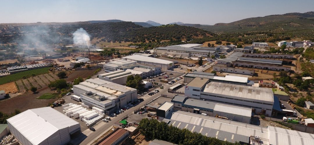 Vista aérea de la zona industrial de Alcalá la Real. Vista aérea de la zona industrial de Alcalá la Real.