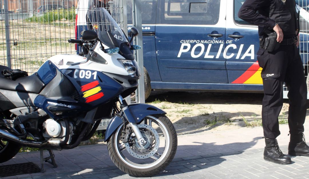 Vehículos de la Policía Nacional Vehículos de la Policía Nacional