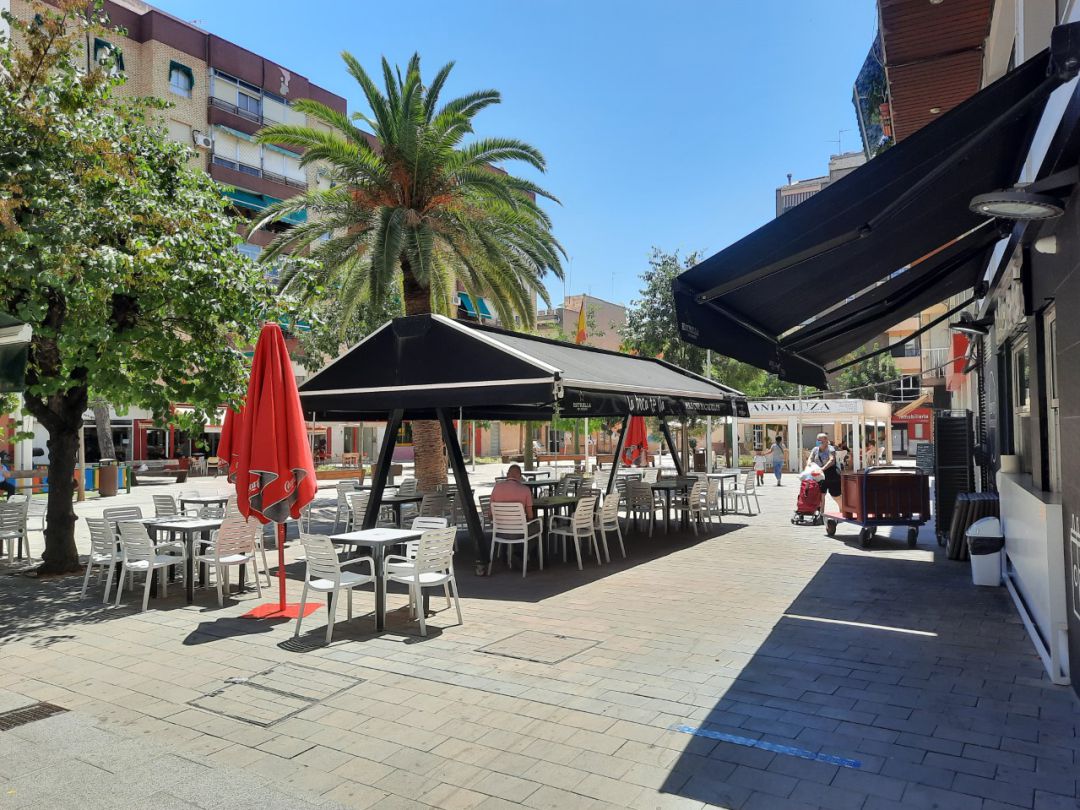 La hostelería de Alcantarilla mantiene ampliado el espacio que ocupan sus terrazas hasta el 30 de septiembre La hostelería de Alcantarilla mantiene ampliado el espacio que ocupan sus terrazas hasta el 30 de septiembre