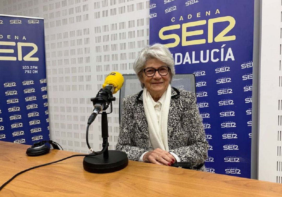 Loli Morales, histórica dirigente de la asociación de vecinos AlQuivir de Rochelambert Loli Morales, histórica dirigente de la asociación de vecinos AlQuivir de Rochelambert