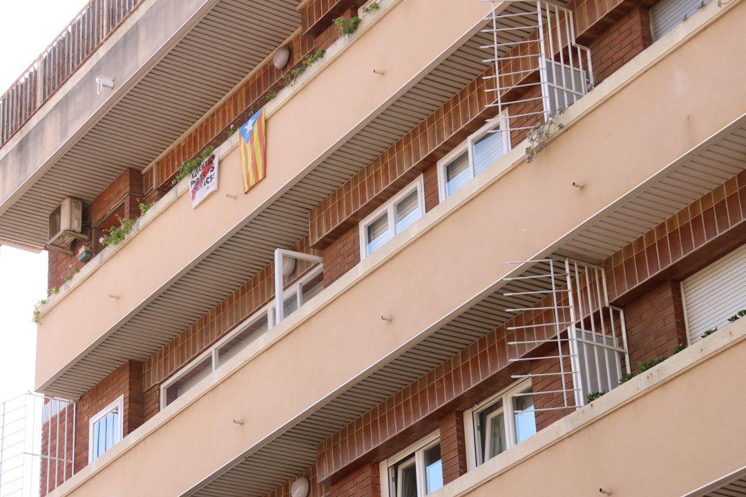 El piso de Sabadell donde ha sido encontrada este nueva víctima de la violencia machista El piso de Sabadell donde ha sido encontrada este nueva víctima de la violencia machista