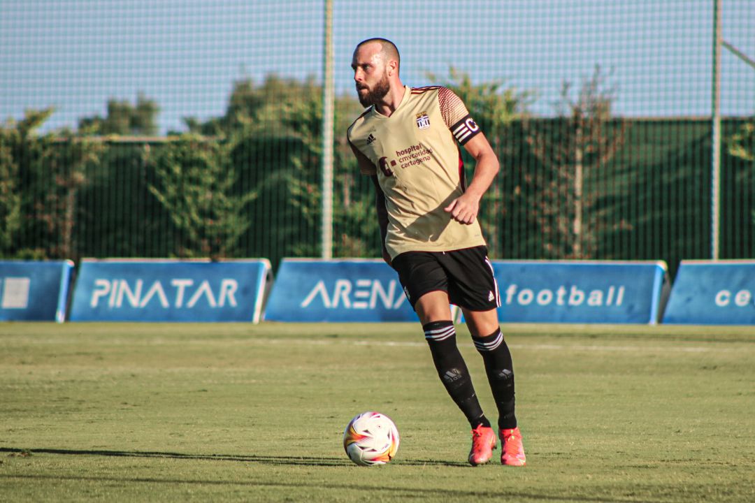 José Ángel Jurado durante el partido de pretemporada ante su nuevo equipo José Ángel Jurado durante el partido de pretemporada ante su nuevo equipo