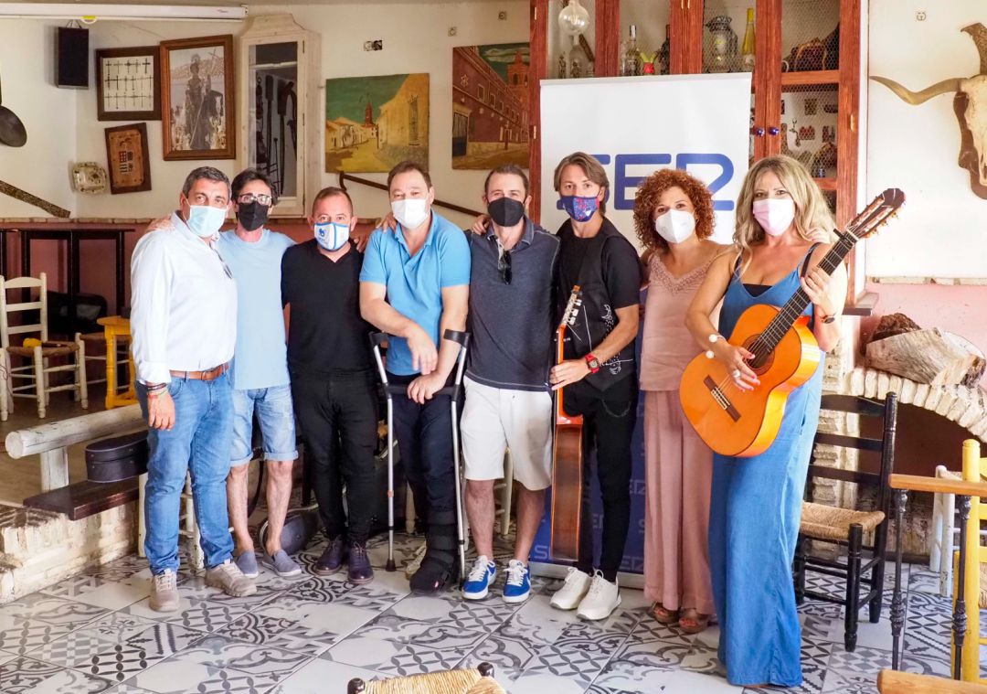 Hoy por Hoy Huelva especial dedicado al productor musical Javier Limón desde el Restaurante El Cerrojo de Alosno (Huelva) Hoy por Hoy Huelva especial dedicado al productor musical Javier Limón desde el Restaurante El Cerrojo de Alosno (Huelva)