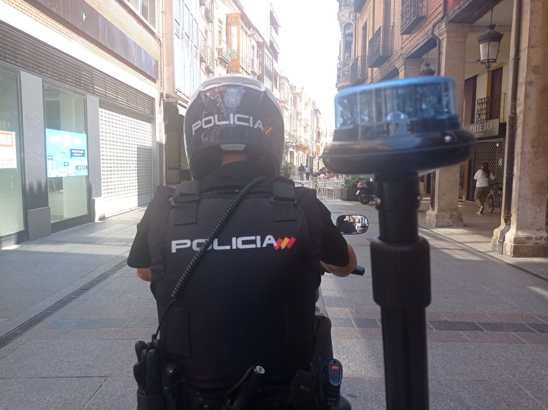 Policía Nacional investiga junto a la Local varios sucesos ocurridos en palencia Policía Nacional investiga junto a la Local varios sucesos ocurridos en palencia