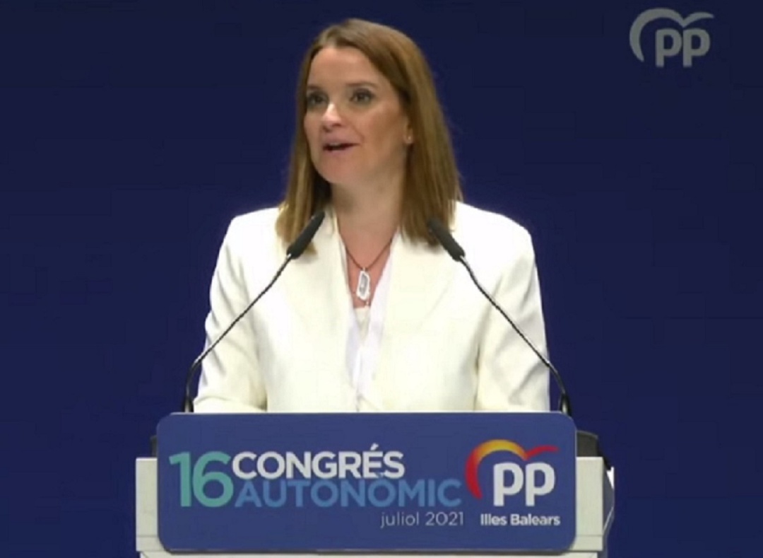 Marga Prohens toma el testigo de Company como nueva presidenta regional del PP. Marga Prohens toma el testigo de Company como nueva presidenta regional del PP.