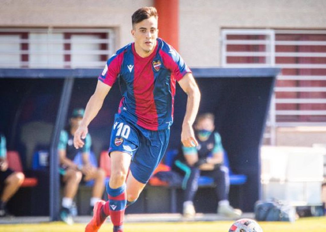 Álex Blesa con el Levante Álex Blesa con el Levante