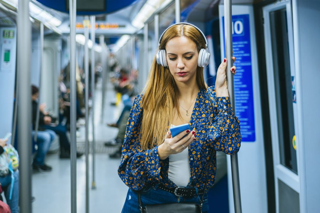 La red social TikTok es la que más crece en España entre los jóvenes. La red social TikTok es la que más crece en España entre los jóvenes.