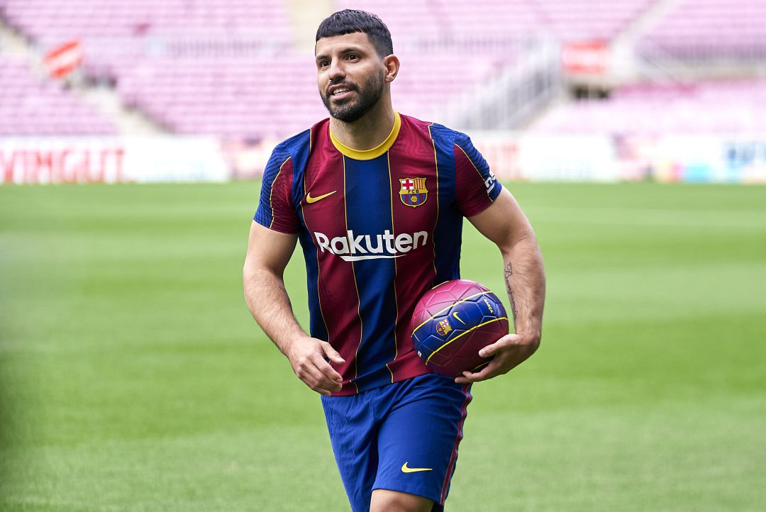 Kun Agüero, en la presentación con el Barça Kun Agüero, en la presentación con el Barça