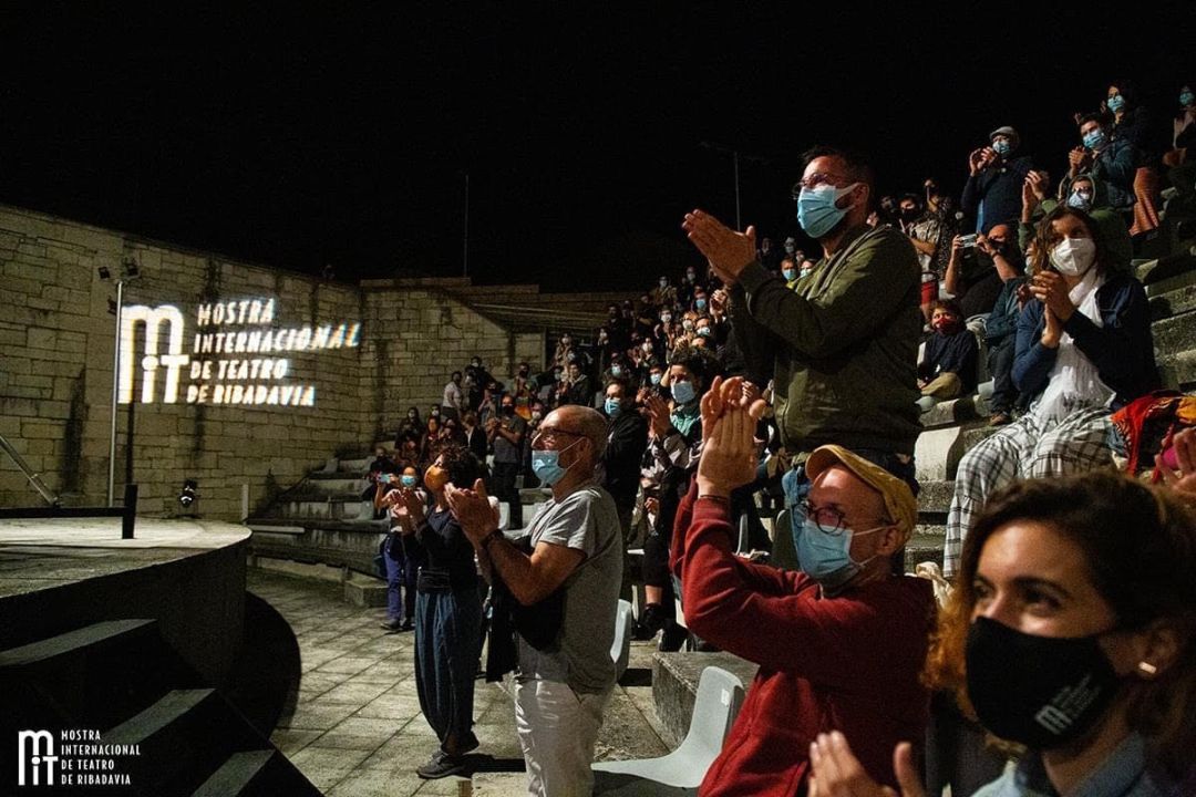 La Mostra Internacional de Teatro de Ribadavia llenó todos los espectáculos La Mostra Internacional de Teatro de Ribadavia llenó todos los espectáculos