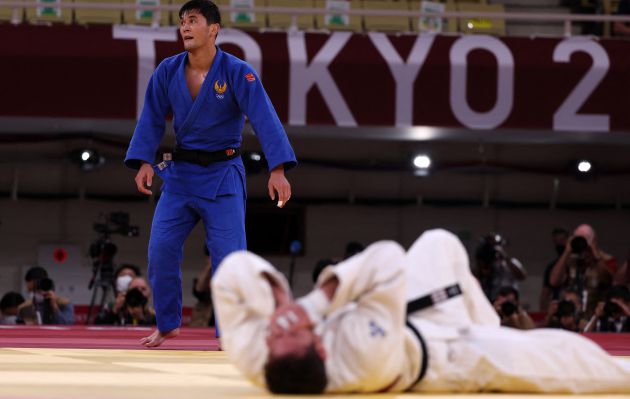 Sherazadishvili ha caído en la repesca y se ha quedado sin opción a medalla. Sherazadishvili ha caído en la repesca y se ha quedado sin opción a medalla.