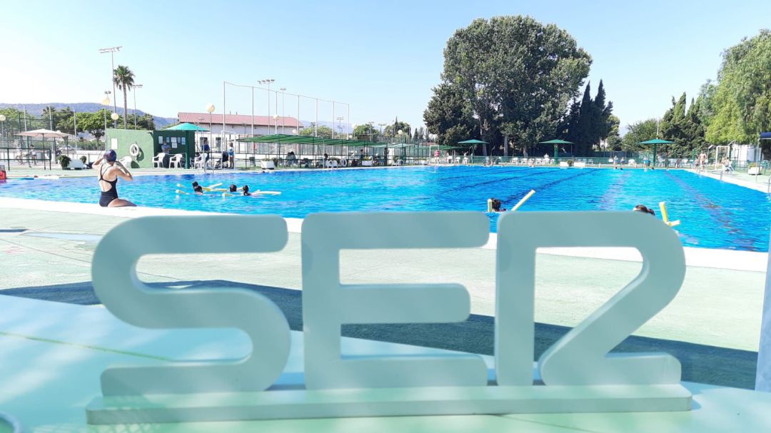 'La Radio al Sol' desde la piscina municipal de Mula 'La Radio al Sol' desde la piscina municipal de Mula