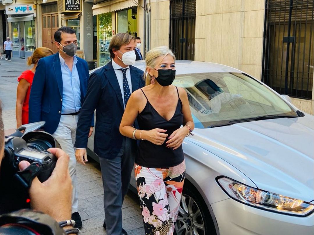 La Consejera de Cultura y Patrimonio Histórico de la Junta, Patricia del Pozo; seguida del delegado territorial J.A., Antonio Repullo; y el alcalde de Córdoba, José María Bellido La Consejera de Cultura y Patrimonio Histórico de la Junta, Patricia del Pozo; seguida del delegado territorial J.A., Antonio Repullo; y el alcalde de Córdoba, José María Bellido