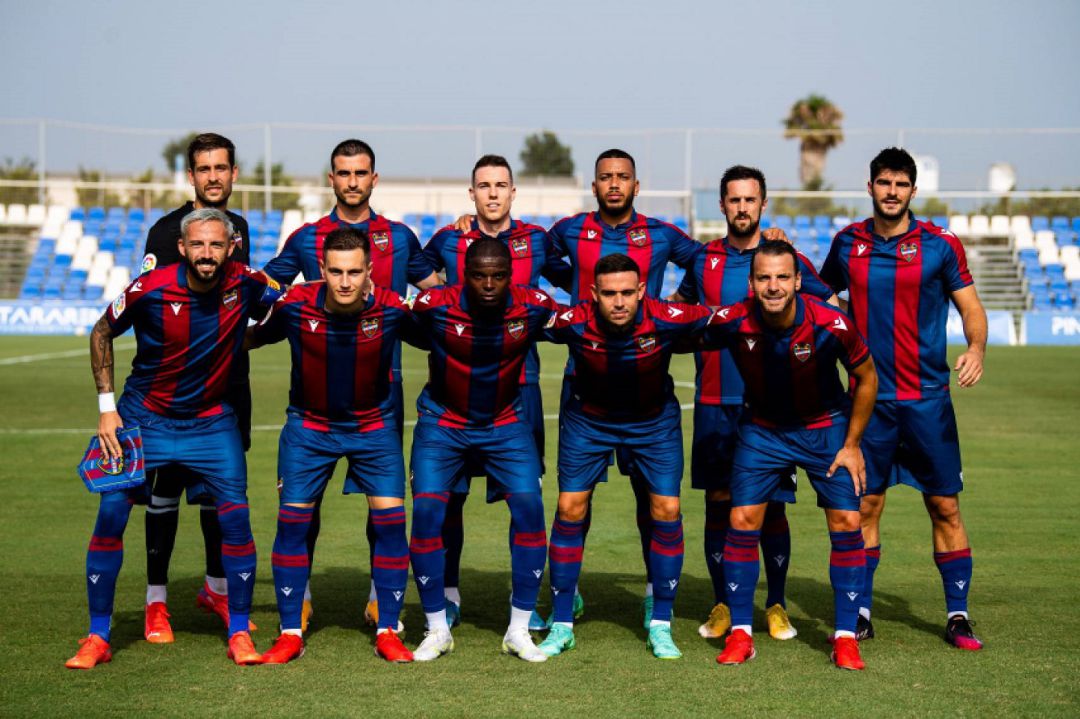 Plantilla Levante pretemporada 21-22 Plantilla Levante pretemporada 21-22