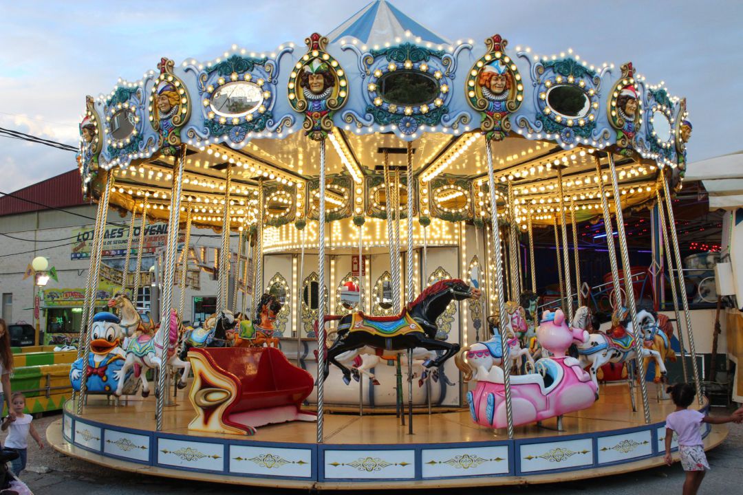 El Carrusel, una de las atracciones de feria de toda la vida El Carrusel, una de las atracciones de feria de toda la vida