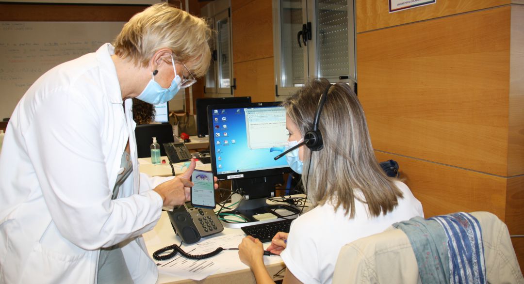 Los servicios de rastreo están centralizados, salvo en Toledo. Aquí se localizan en los Centros de Salud Los servicios de rastreo están centralizados, salvo en Toledo. Aquí se localizan en los Centros de Salud
