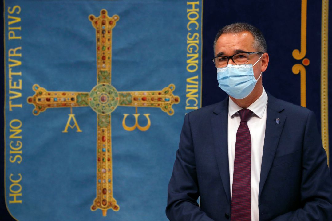 El Consejero de Salud, Pablo Fernández Muñiz, durante la rueda de prensa posterior a la celebración del Consejo de Gobierno El Consejero de Salud, Pablo Fernández Muñiz, durante la rueda de prensa posterior a la celebración del Consejo de Gobierno