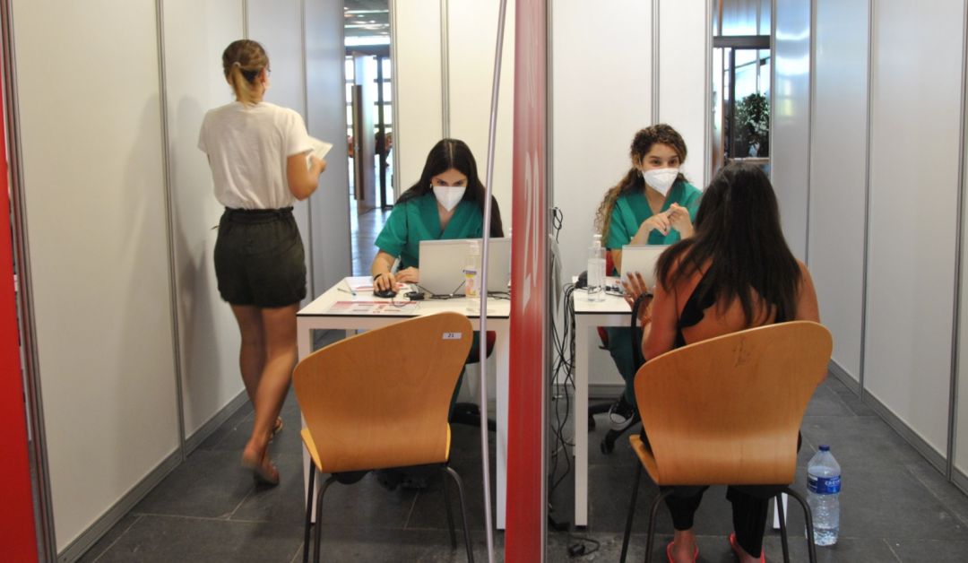 Imagen del proceso de vacunación en Castelló Imagen del proceso de vacunación en Castelló