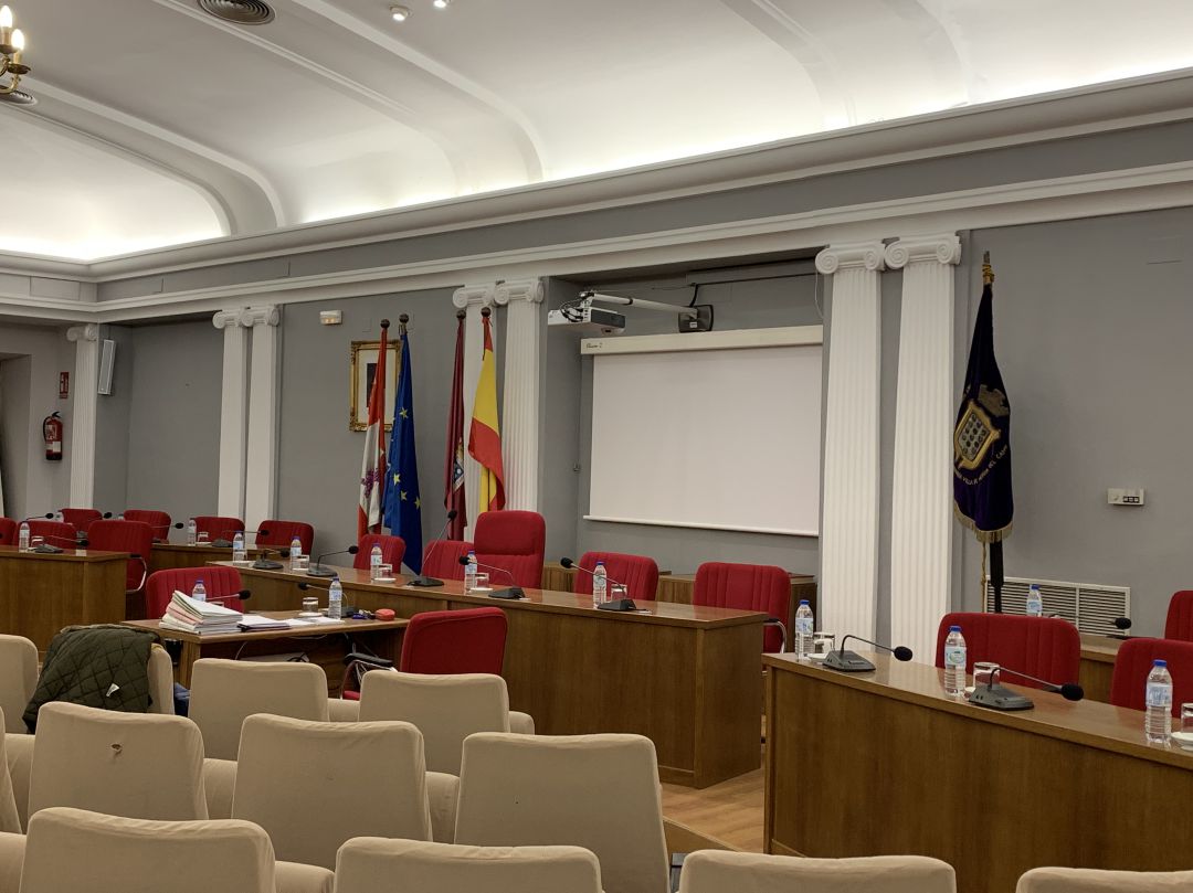 El pleno de julio aprobó tres mociones presentadas por los distintos grupos políticos El pleno de julio aprobó tres mociones presentadas por los distintos grupos políticos