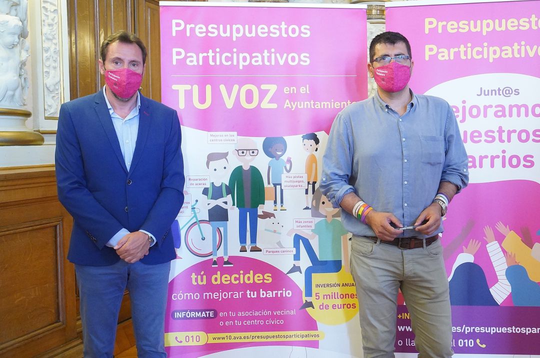 El alcalde de Valladolid, Óscar Puente, y el concejal de Participación Ciudadana, Alberto Bustos El alcalde de Valladolid, Óscar Puente, y el concejal de Participación Ciudadana, Alberto Bustos