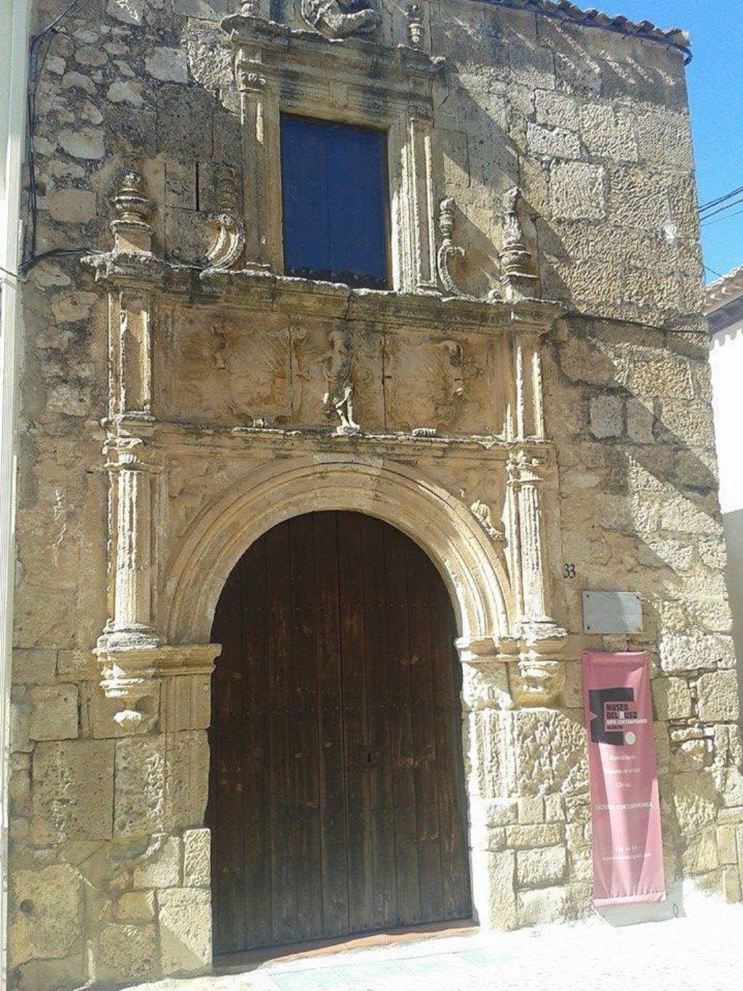 Imagen de archivo de la fachada del Museo del Ruso en Alarcón Imagen de archivo de la fachada del Museo del Ruso en Alarcón